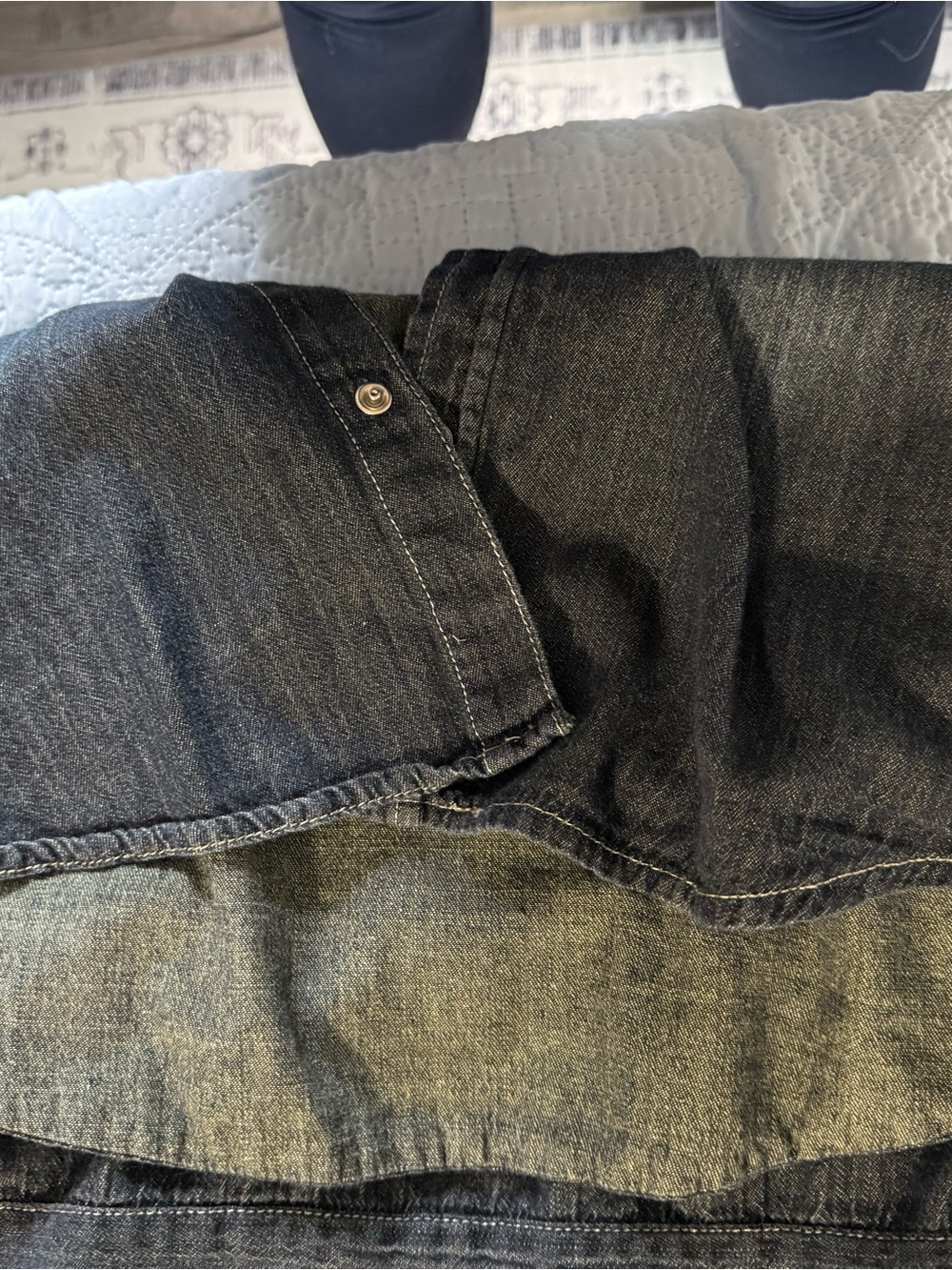 Ditch Plains New York Women’s Large Denim Pearl Snap Western Shirt - Picture 9 of 16